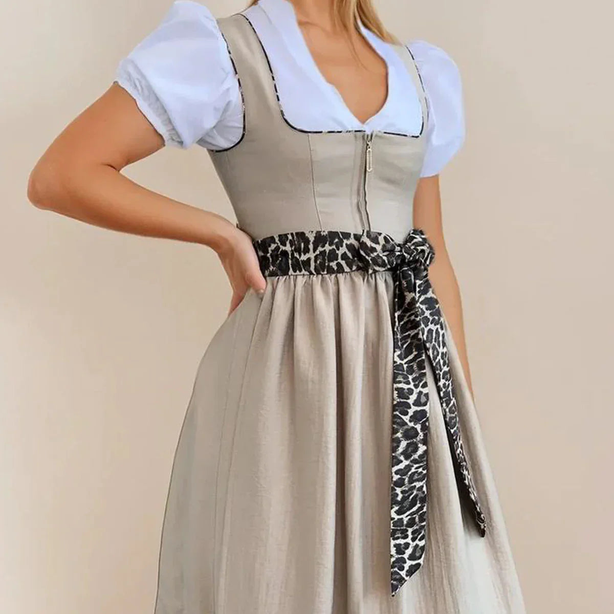 MarJo Dirndl Beige 🤎 Dein Highlight für Hochzeiten & Feste