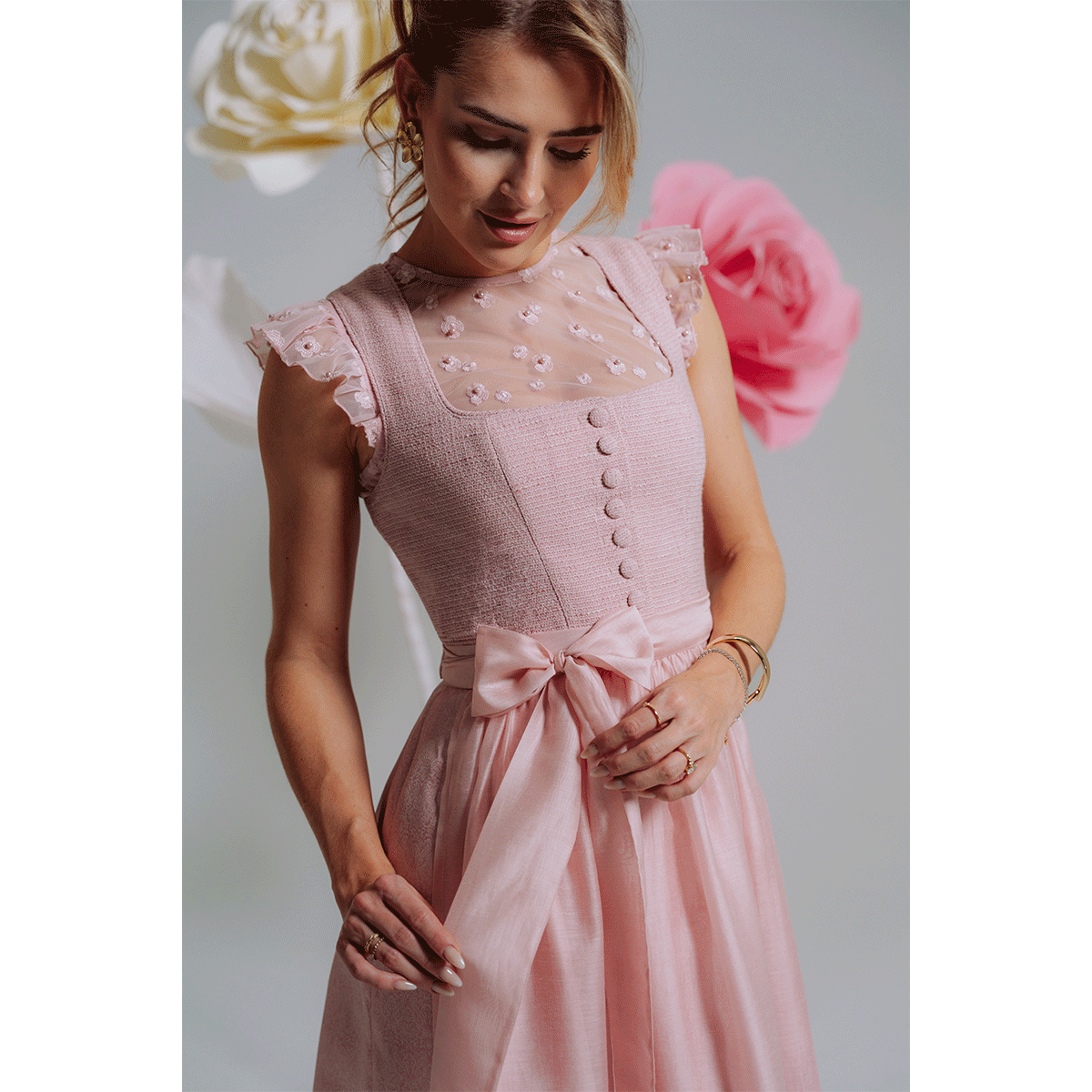 Anna von Klinski x Krüger Dirndl Serafina Rose 70cm Kollektion 2026