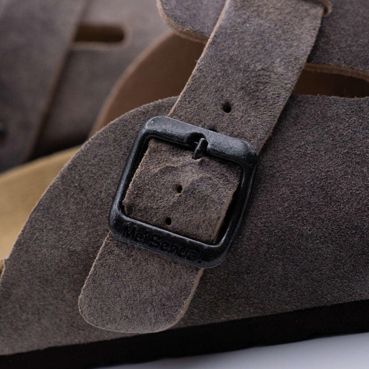 MeiSchua! Trachten Sandalen Leder Geschlossene Pantoletten - Datschi Trachten