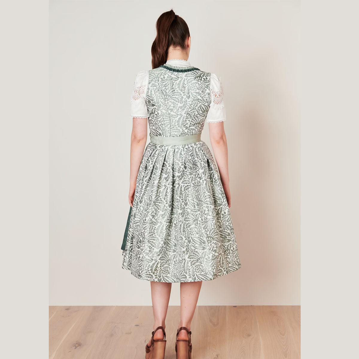 Krüger Dirndl Fritza Schilf Froschgoscherl 70cm - Datschi Trachten