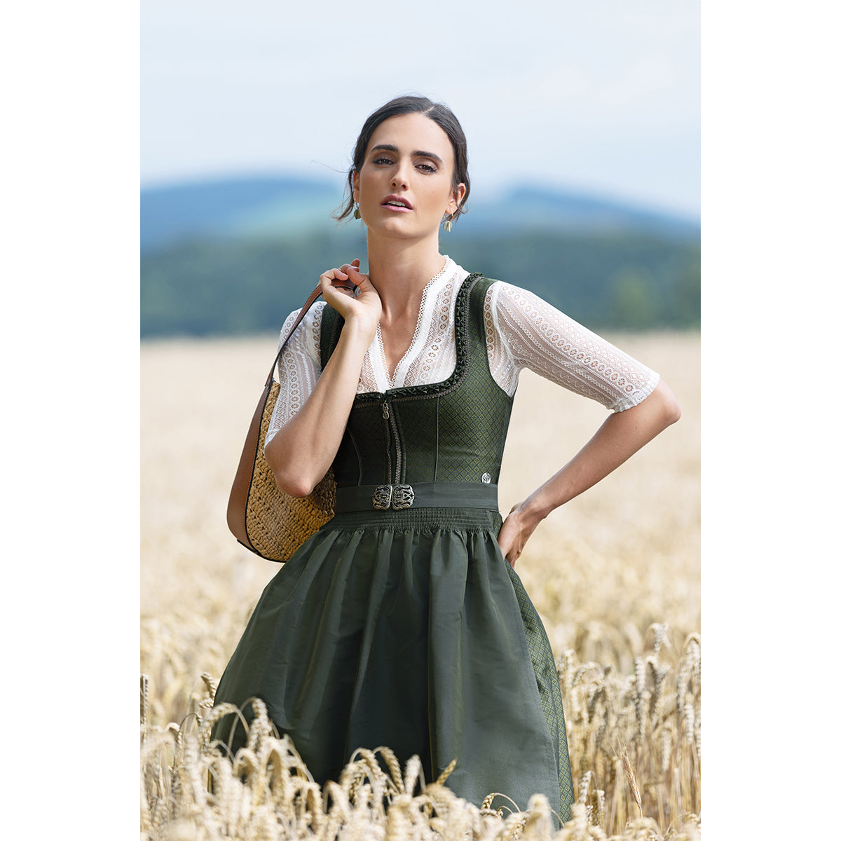 MarJo Dirndl Eschau Moos 65cm mit Borte